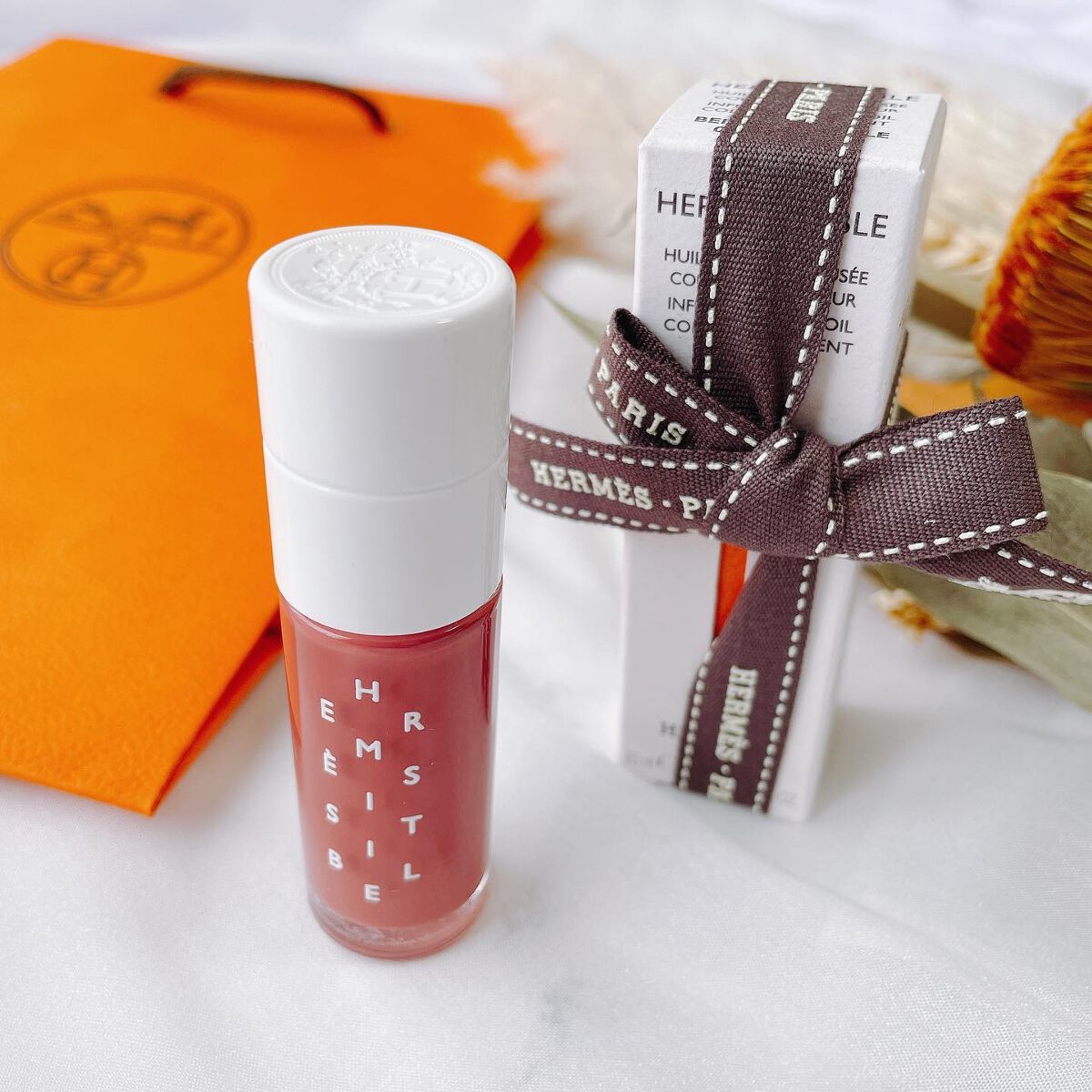 エルメス リップオイル ハンドクリーム 思わず食べてしまいたくなる