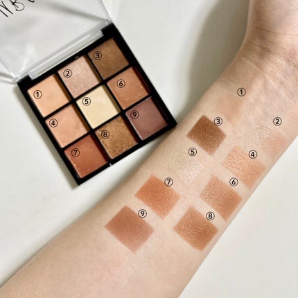 UR GLAMãBLOOMING EYE COLOR PALETTE/U R GLAM/ã¢ã€ã·ã£ããŠãã¬ããã䜿ã£ãã¯ãã³ãïŒ3æç®ïŒ