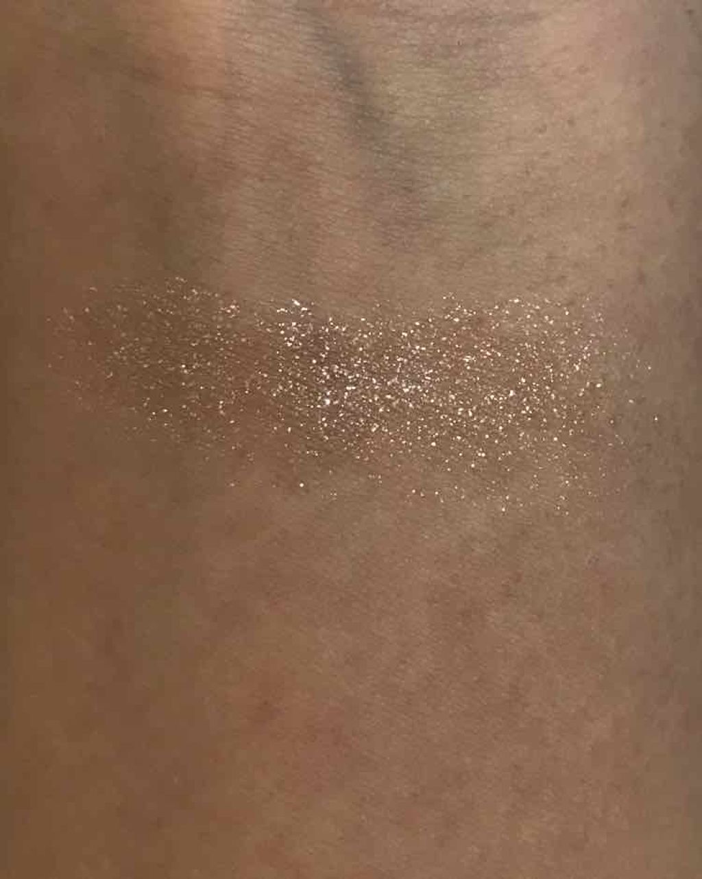 アディクション ザ アイシャドウ/ADDICTION/単色アイシャドウを使ったクチコミ（2枚目）