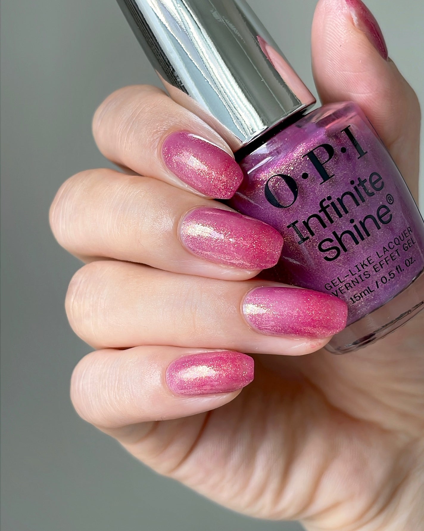 インフィニットシャイン ネイルラッカー/O・P・I/マニキュアを使ったクチコミ(2枚目)