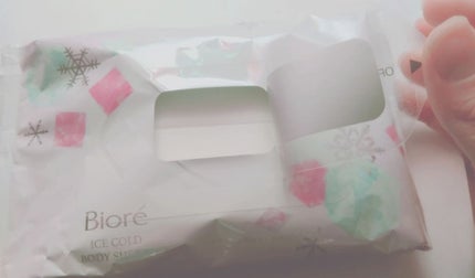 冷シート リフレッシュフローラルの香り/ビオレ/ボディシートを使ったクチコミ(3枚目)