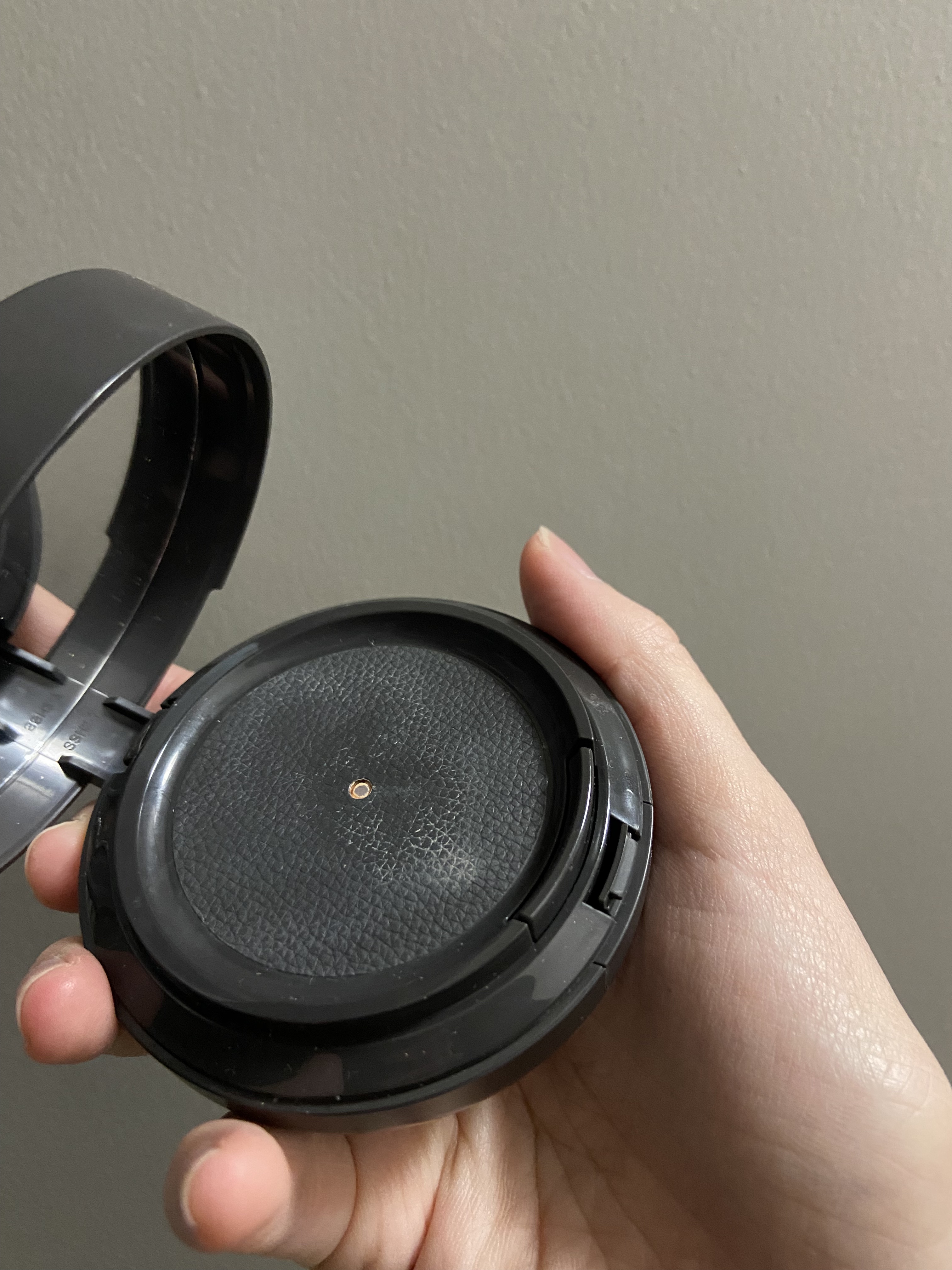 マイトゥーゴークッション/innisfree/クッションファンデーションを使ったクチコミ（2枚目）