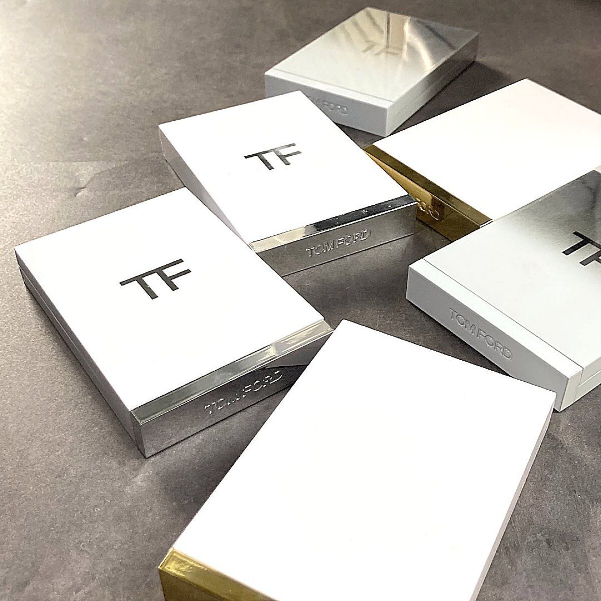 ソレイユ アイ カラー クォード/TOM FORD BEAUTY/アイシャドウパレットを使ったクチコミ（2枚目）