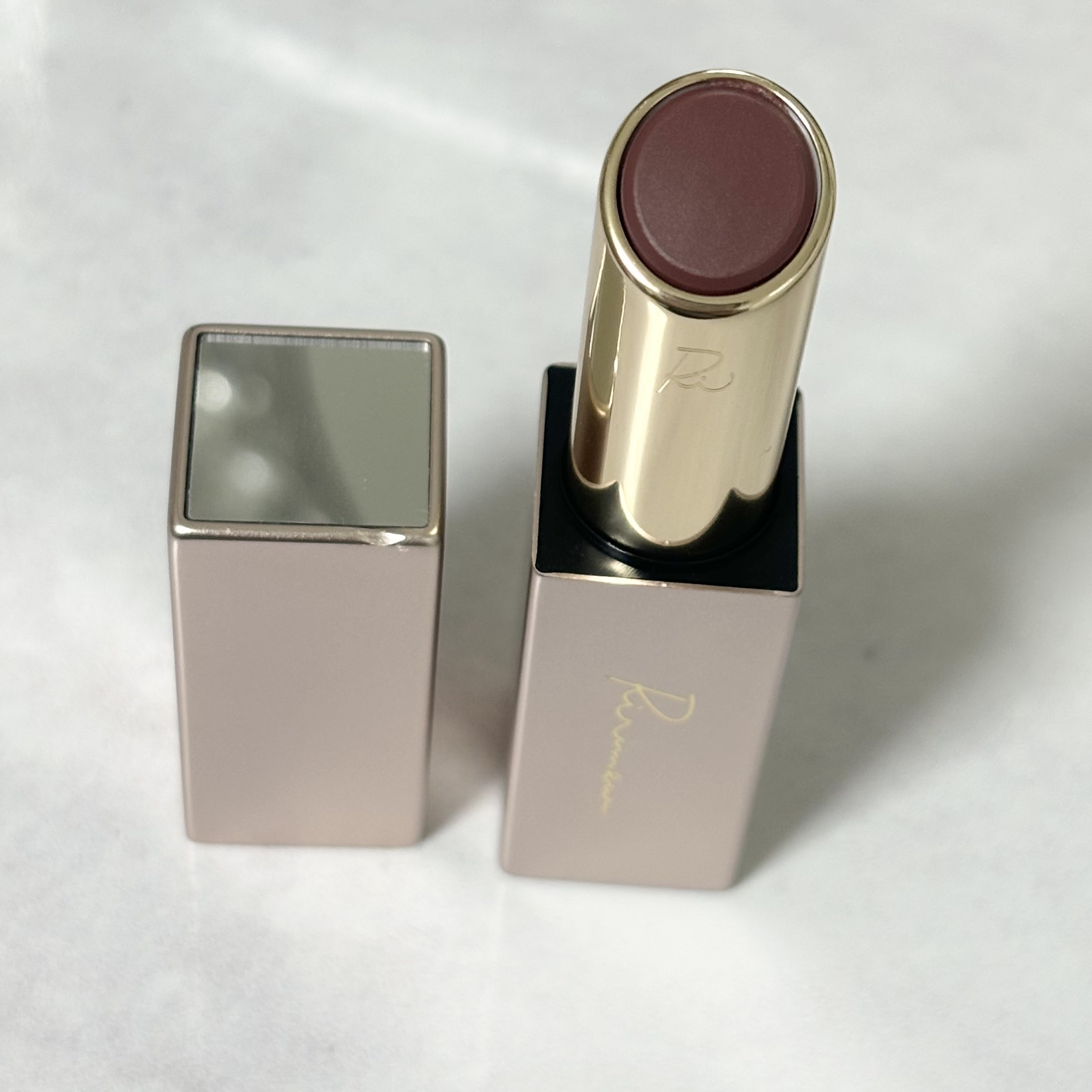 リリミュウ バタールージュ/Ririmew/口紅を使ったクチコミ（2枚目）