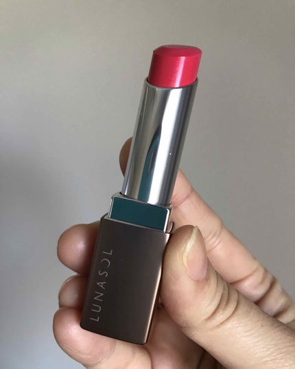 エアリーグロウ リップス/LUNASOL/口紅を使ったクチコミ(1枚目)