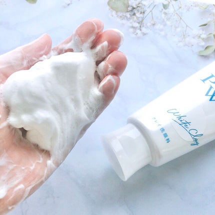 パーフェクトホワイトクレイ/SENKA(専科)/洗顔フォームを使ったクチコミ(3枚目)