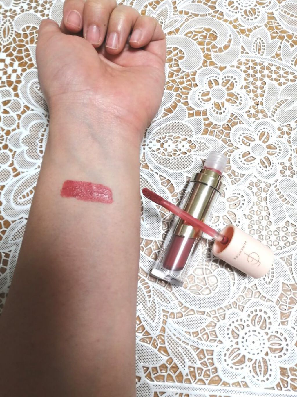 タトゥーベルベットティント/フォレンコス/リップティントを使ったクチコミ（3枚目）