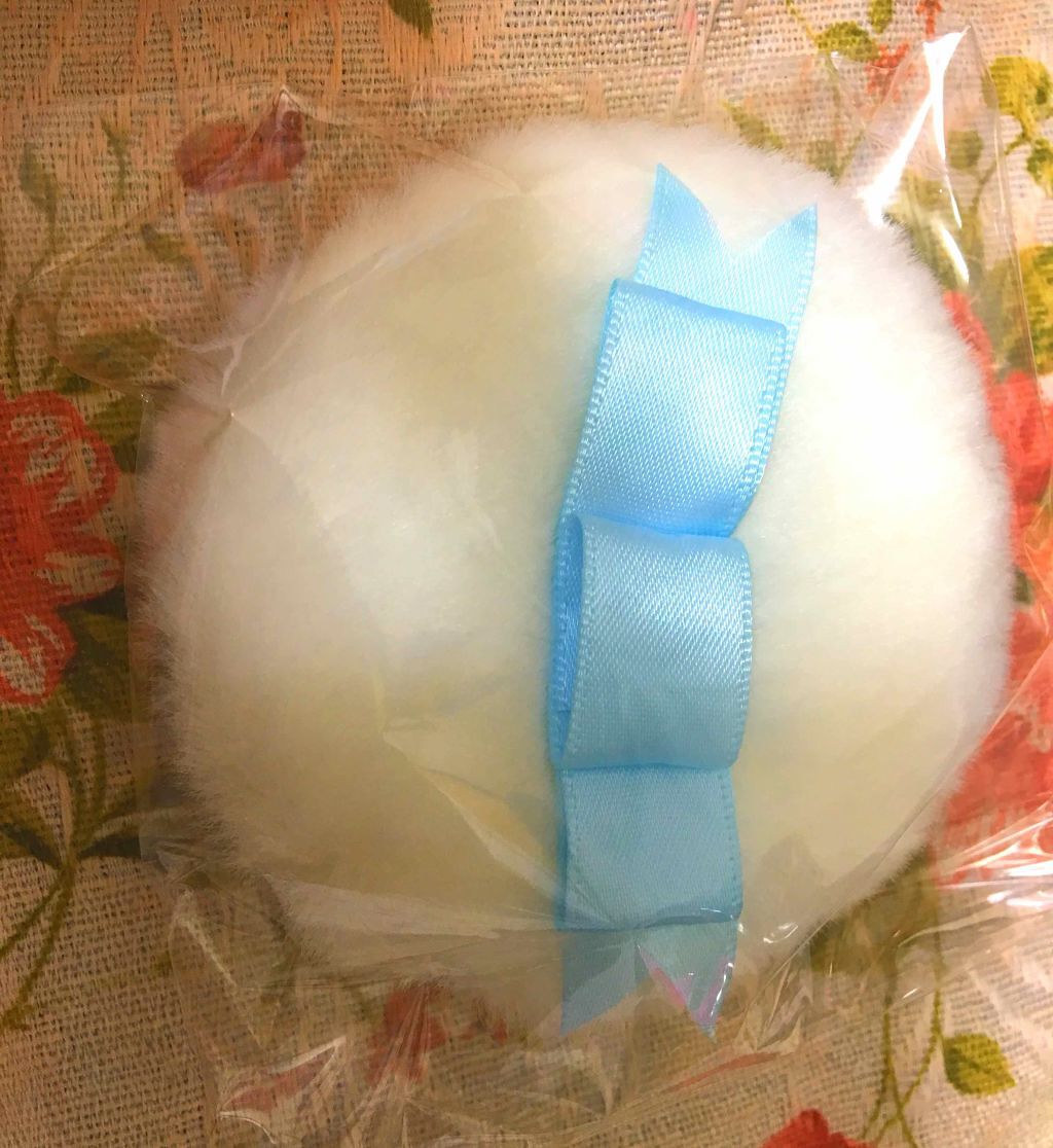 ボディパフパウダーN UV(サラの香り)/SALA/ボディパウダーを使ったクチコミ(2枚目)