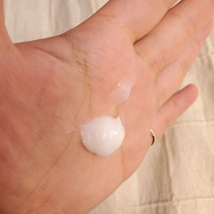 しっとりまとまる トリートメント/エッセンシャル/洗い流すヘアトリートメントを使ったクチコミ(4枚目)