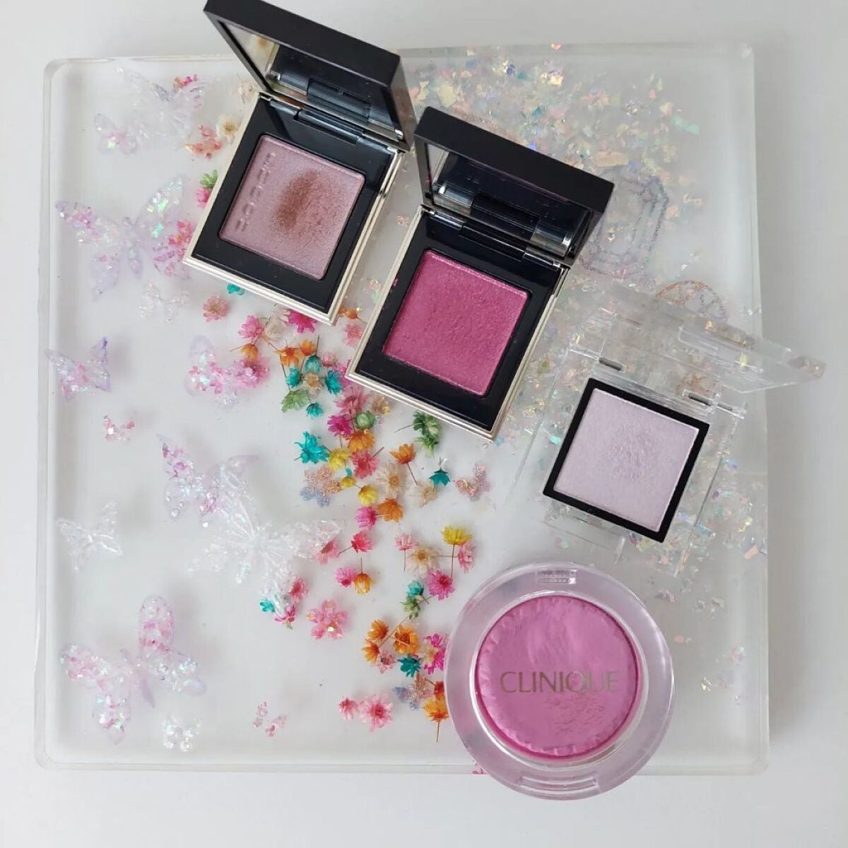 トーン タッチ アイズ/SUQQU/単色アイシャドウを使ったクチコミ(4枚目)