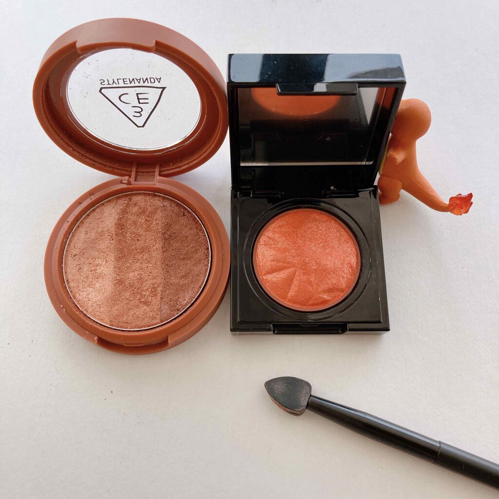 プリズム エアー シャドウ/CLIO/単色アイシャドウを使ったクチコミ（2枚目）