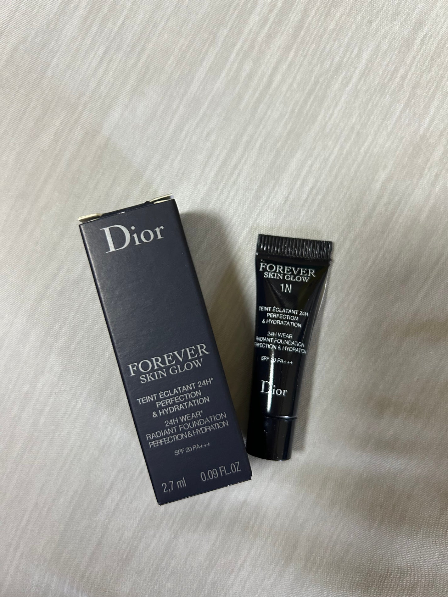 ディオールスキン フォーエヴァー フルイド グロウ/Dior/リキッドファンデーションを使ったクチコミ(1枚目)