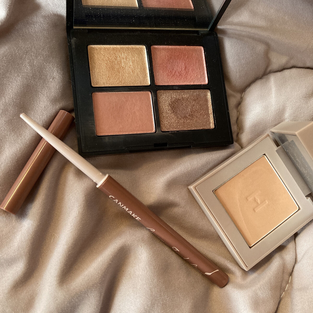 ニューデップスアイシャドウ/hince/単色アイシャドウを使ったクチコミ（2枚目）