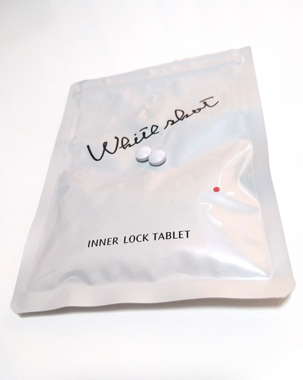 ホワイトショット インナーロック タブレット lXS/ホワイトショット/美容サプリメントを使ったクチコミ(1枚目)
