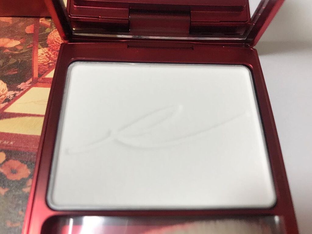 江戸桜 トランスルーセントパウダー/RMK/ルースパウダーを使ったクチコミ(2枚目)