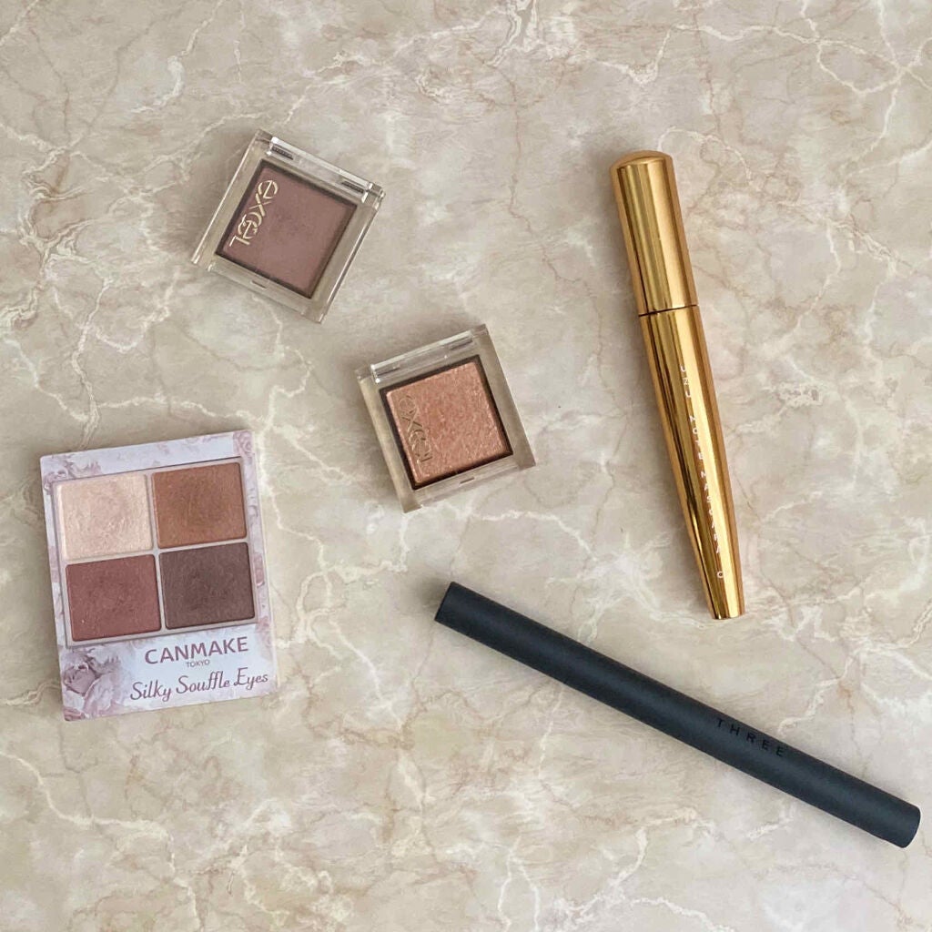 シルキースフレアイズ/キャンメイク/アイシャドウパレットを使ったクチコミ(4枚目)