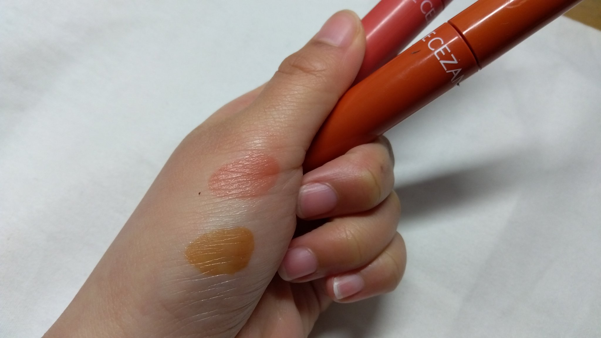 ウォータリーティントリップ/CEZANNE/リップティントを使ったクチコミ（3枚目）