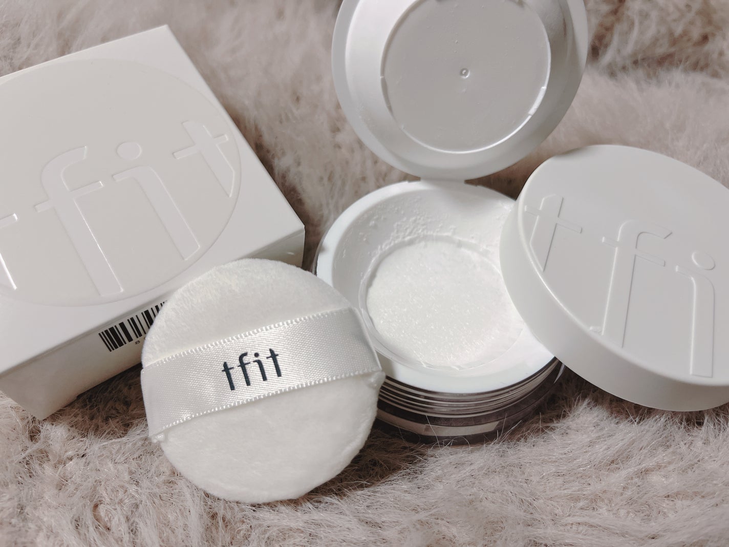 いとし on LIPS 「TFITトランスルーセントセットフィニッシングパウダーのホワイ..」(1枚目)