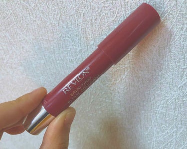 レブロンバームステイン55番アドアー💄
初めてクレヨン リップ買ってみました！

バーガンディっぽくていい感じです！もう少し紫っぽいのを期待してなのですが、赤が強めでした笑笑

ミントの香りわたしは好き