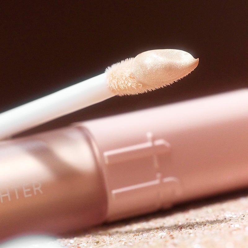 アイドル コントゥア ハイライター TFIT