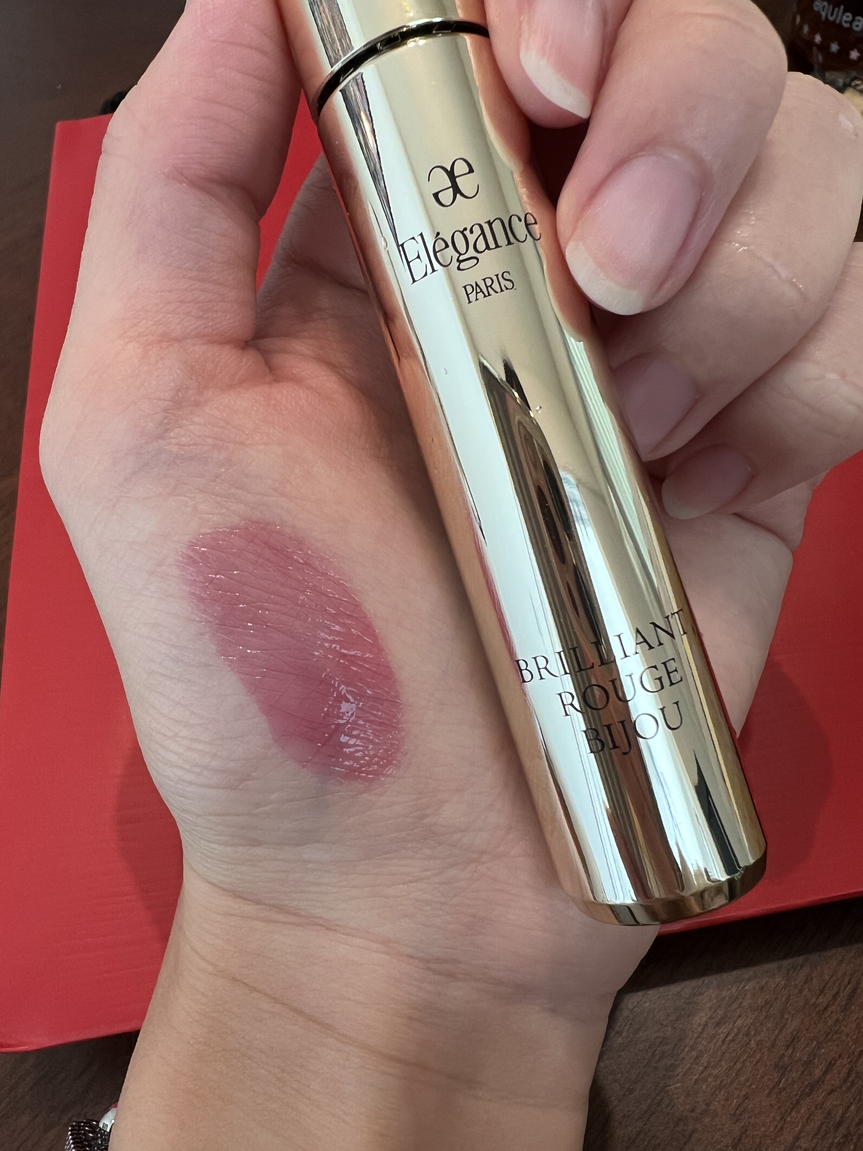 エレガンス ブリリアント ルージュ ビジュー 07/Elégance/リップグロスを使ったクチコミ（1枚目）