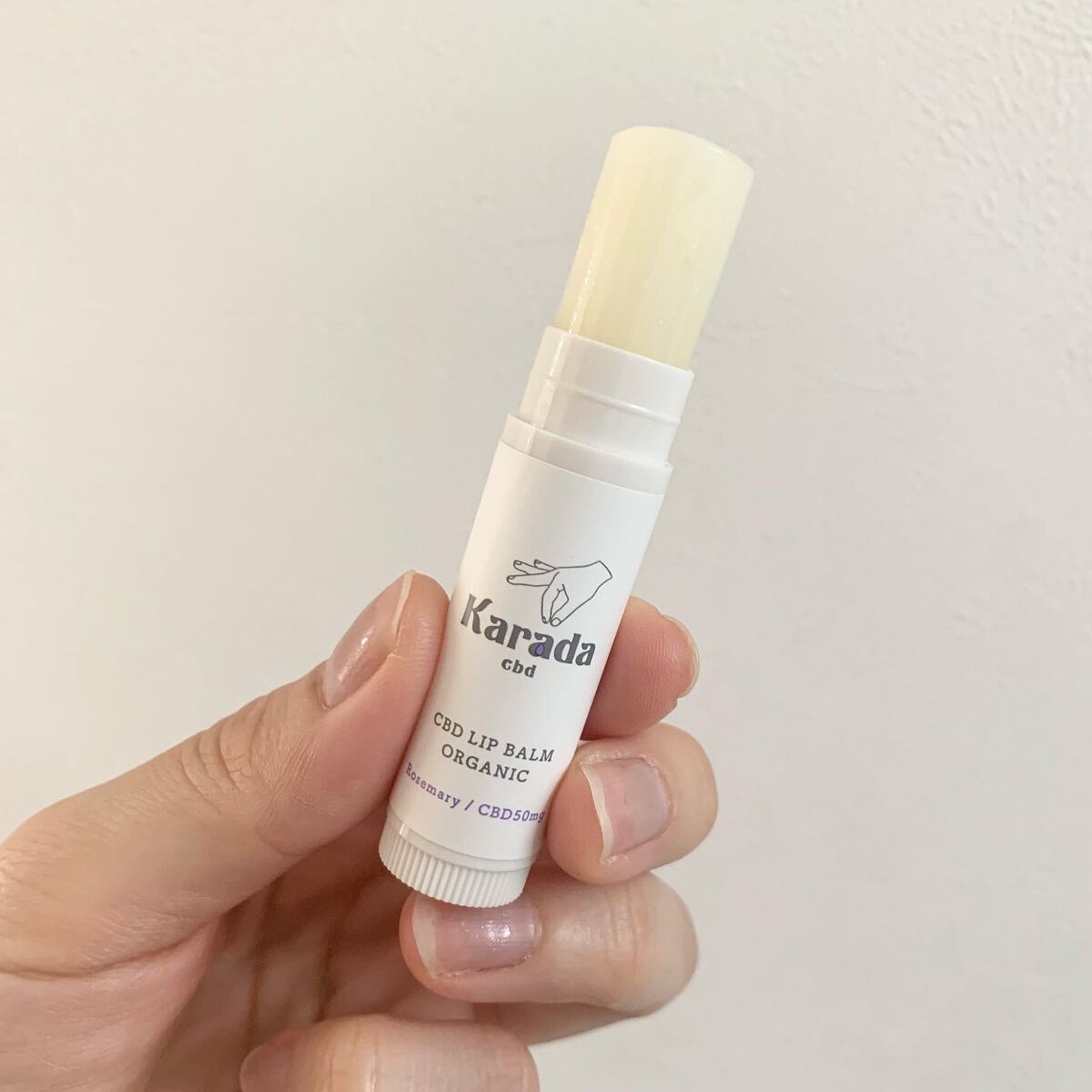 CBDリップバーム/KARADA CBD/リップバームを使ったクチコミ（2枚目）