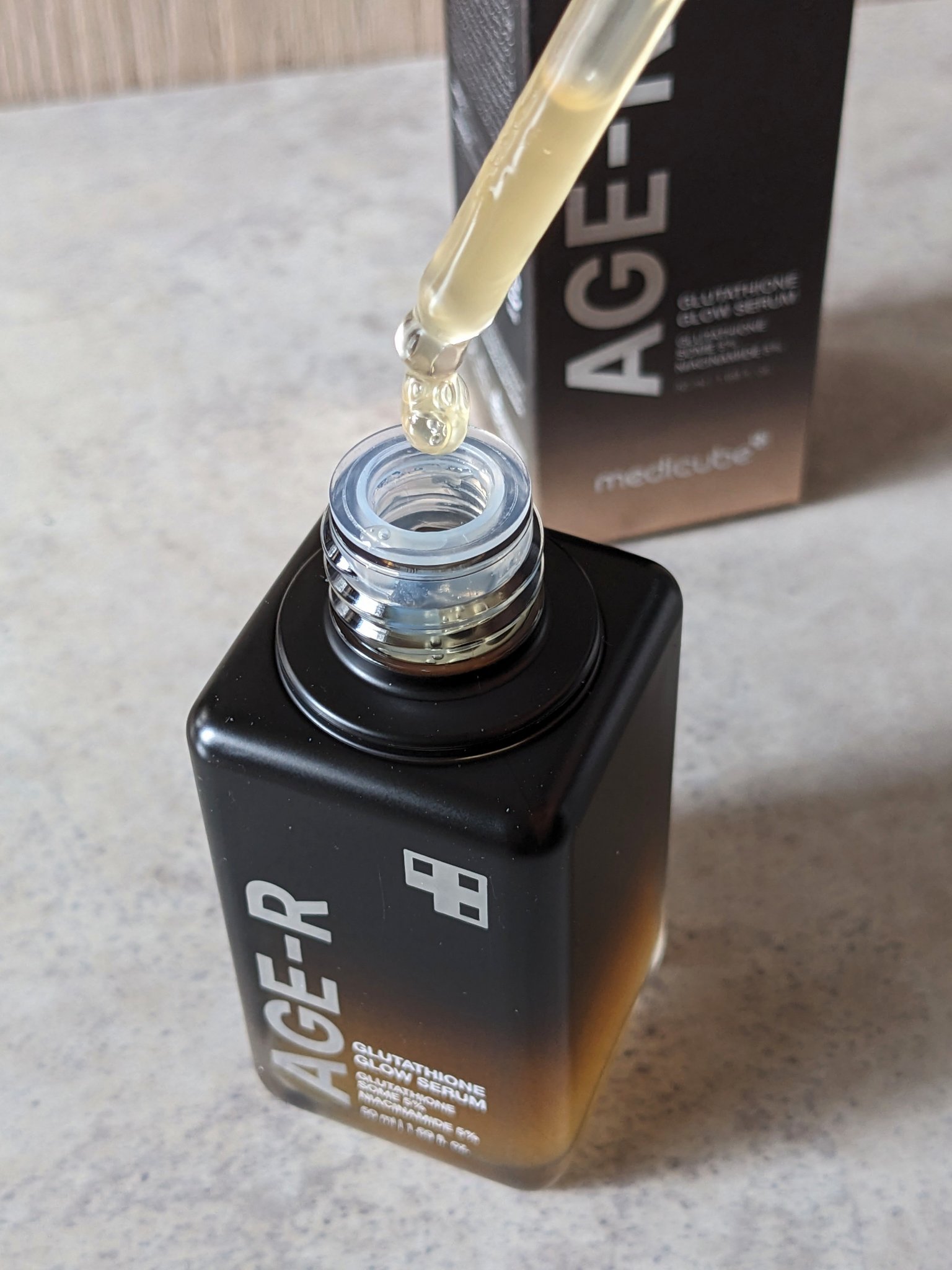 グルタチオングロウアンプル/MEDICUBE/美容液を使ったクチコミ（3枚目）