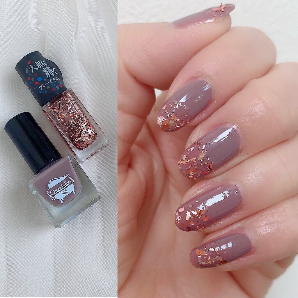 ネイルホリック パーティーフレーク/ネイルホリック/マニキュアを使ったクチコミ(1枚目)