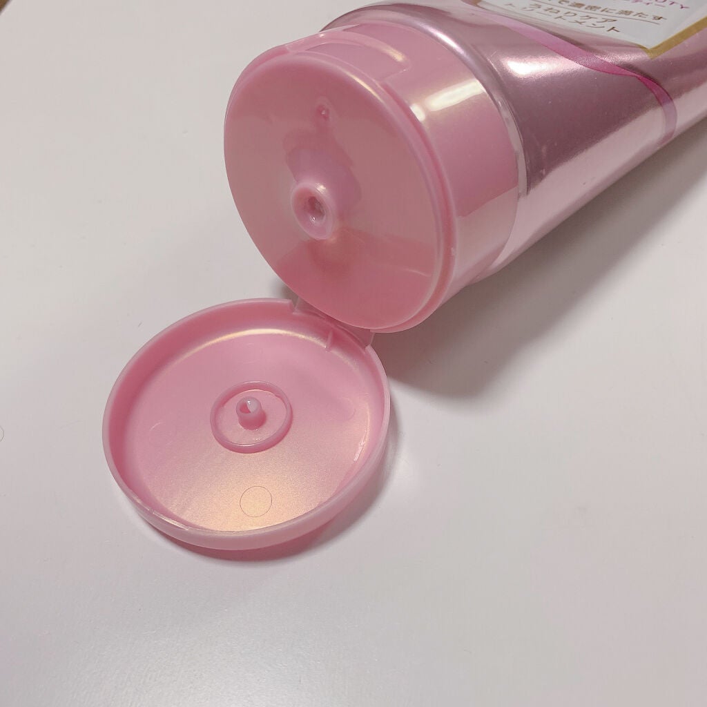 スーパーリッチシャイン ストレートビューティー うねりケアトリートメント/LUX/洗い流すヘアトリートメントを使ったクチコミ(3枚目)