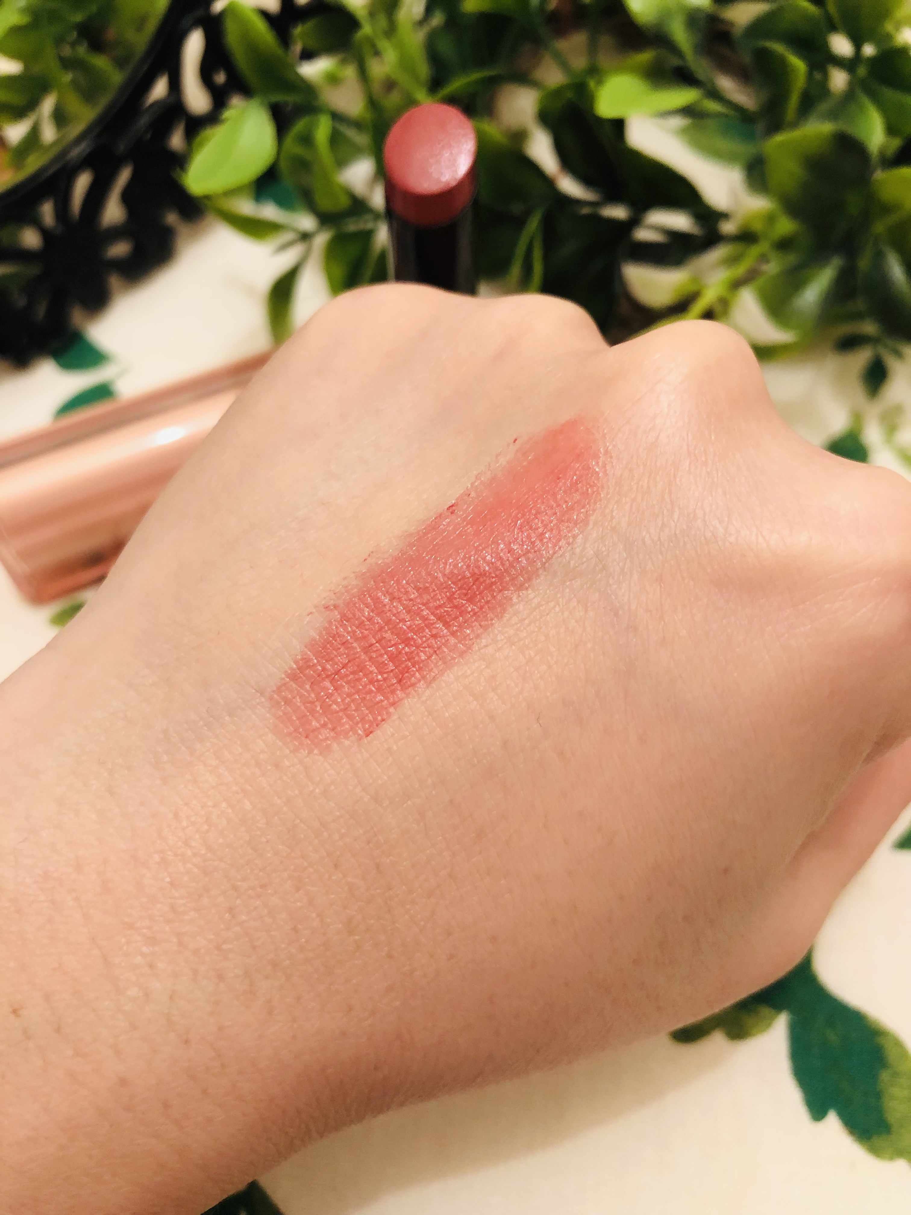 センシュアルヌードグロス/HERA/リップグロスを使ったクチコミ（3枚目）