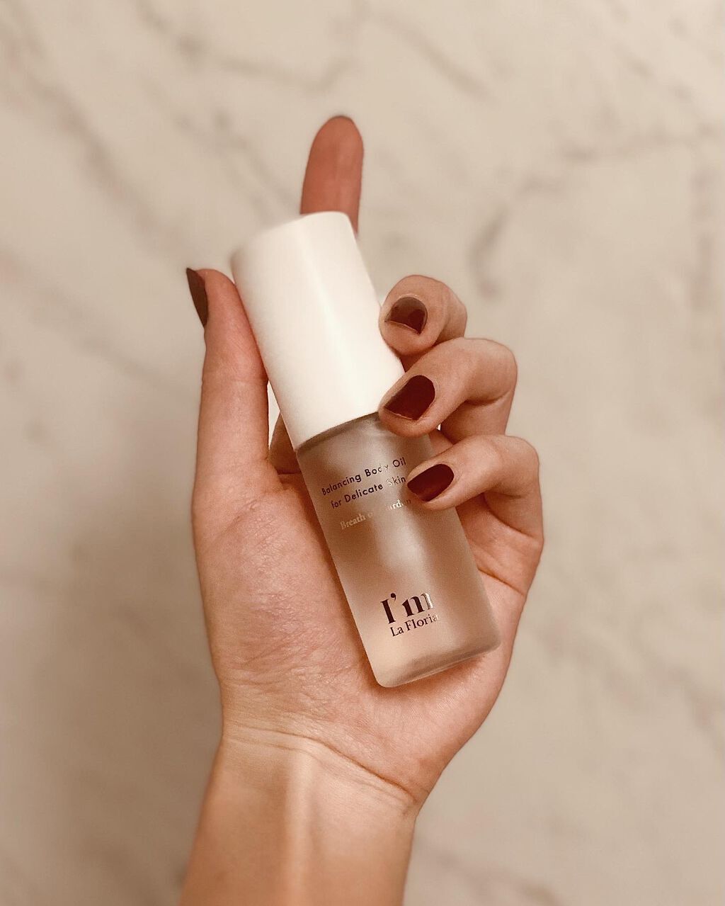 バランシングボディオイル ブレスオブガーデンの香り/I'm La Floria（アイム ラ フロリア）/デリケートゾーンケアを使ったクチコミ（1枚目）