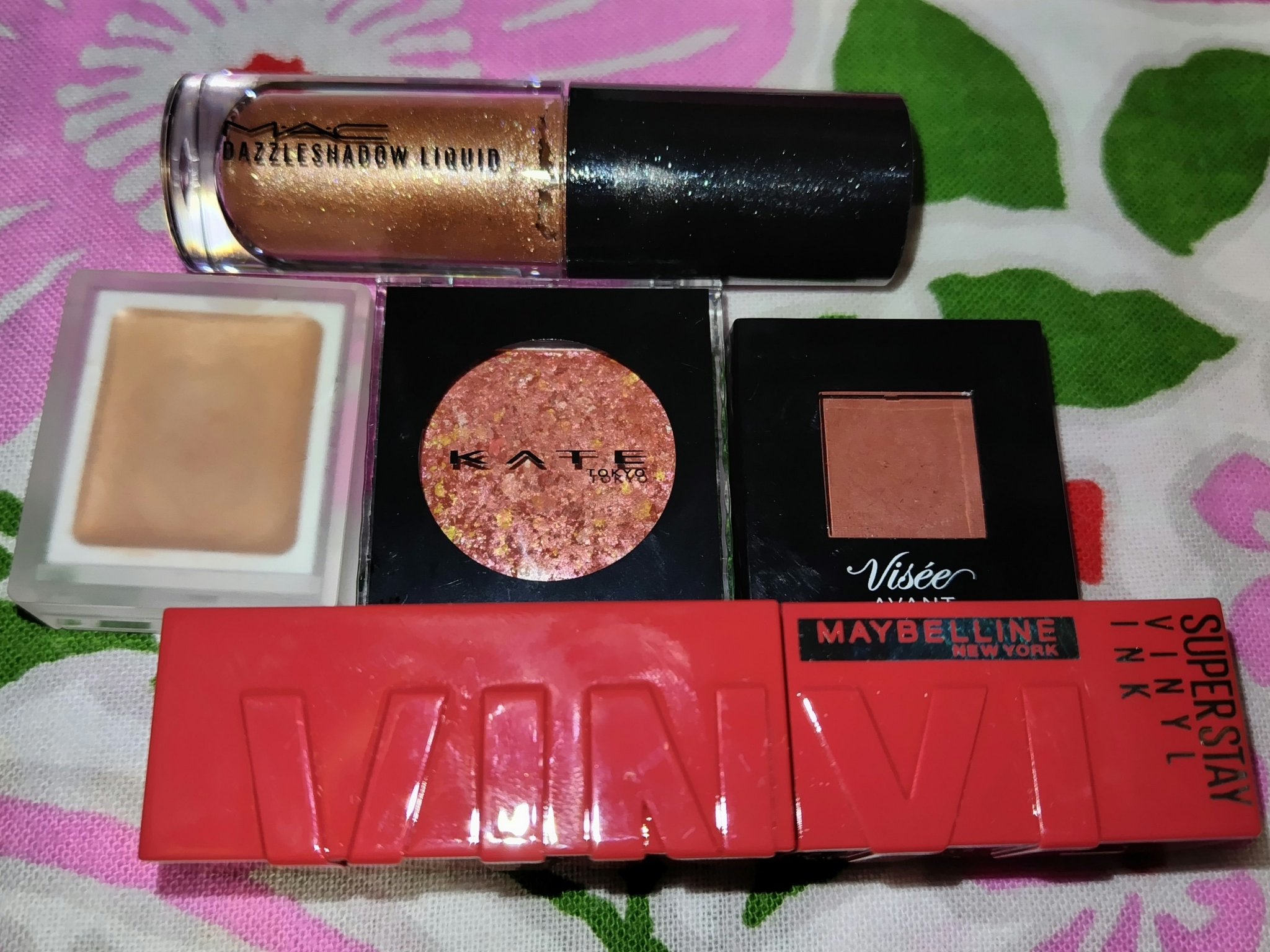 ヴィセ アヴァン シングルアイカラー/Visée/単色アイシャドウを使ったクチコミ（1枚目）