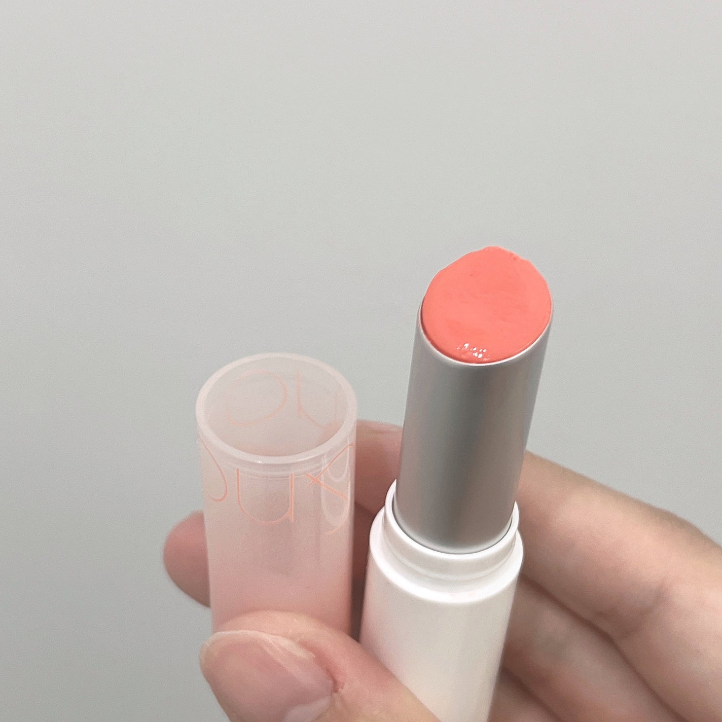 グラスティングメルティングバーム/rom&nd/リップバームを使ったクチコミ(3枚目)