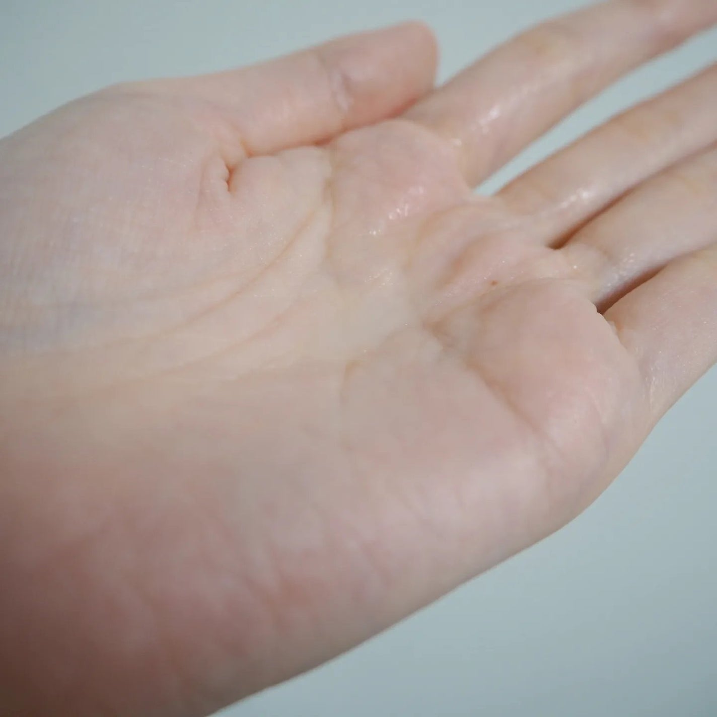 ダルバ ホワイトトリュフファーストスプレーセラム/ダルバ/ミスト状化粧水を使ったクチコミ(2枚目)