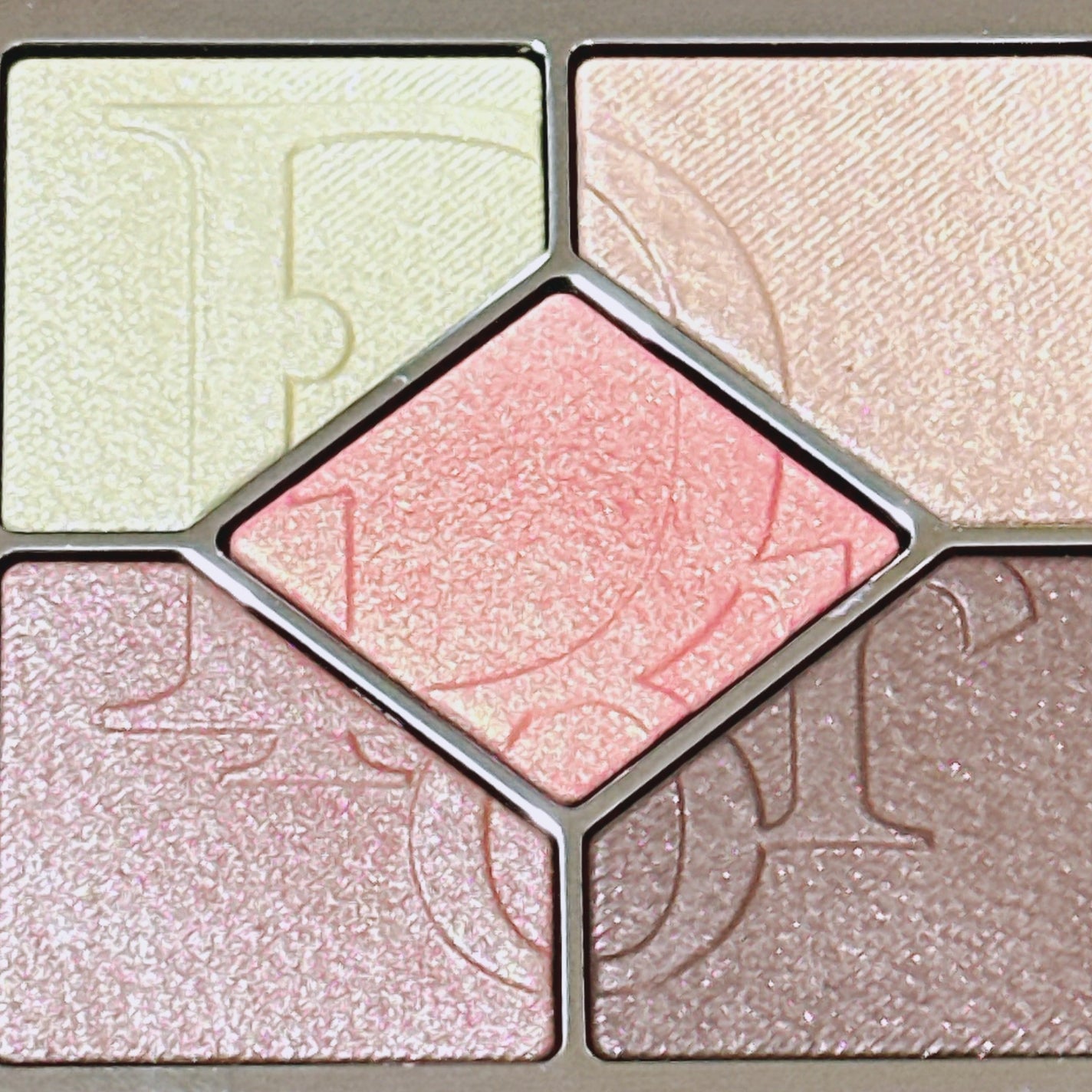 ディオールショウ サンク クルール/Dior/アイシャドウを使ったクチコミ(2枚目)