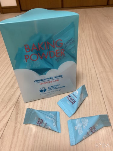 BAKING POWDER
1回でツルツルお肌になれる!! 


ベーキングパウダー 24個入り990円  1つ（7g）あたり41円
お試しなら1つ50円で買るみたい！
後々を考えたら24個入りのがリー