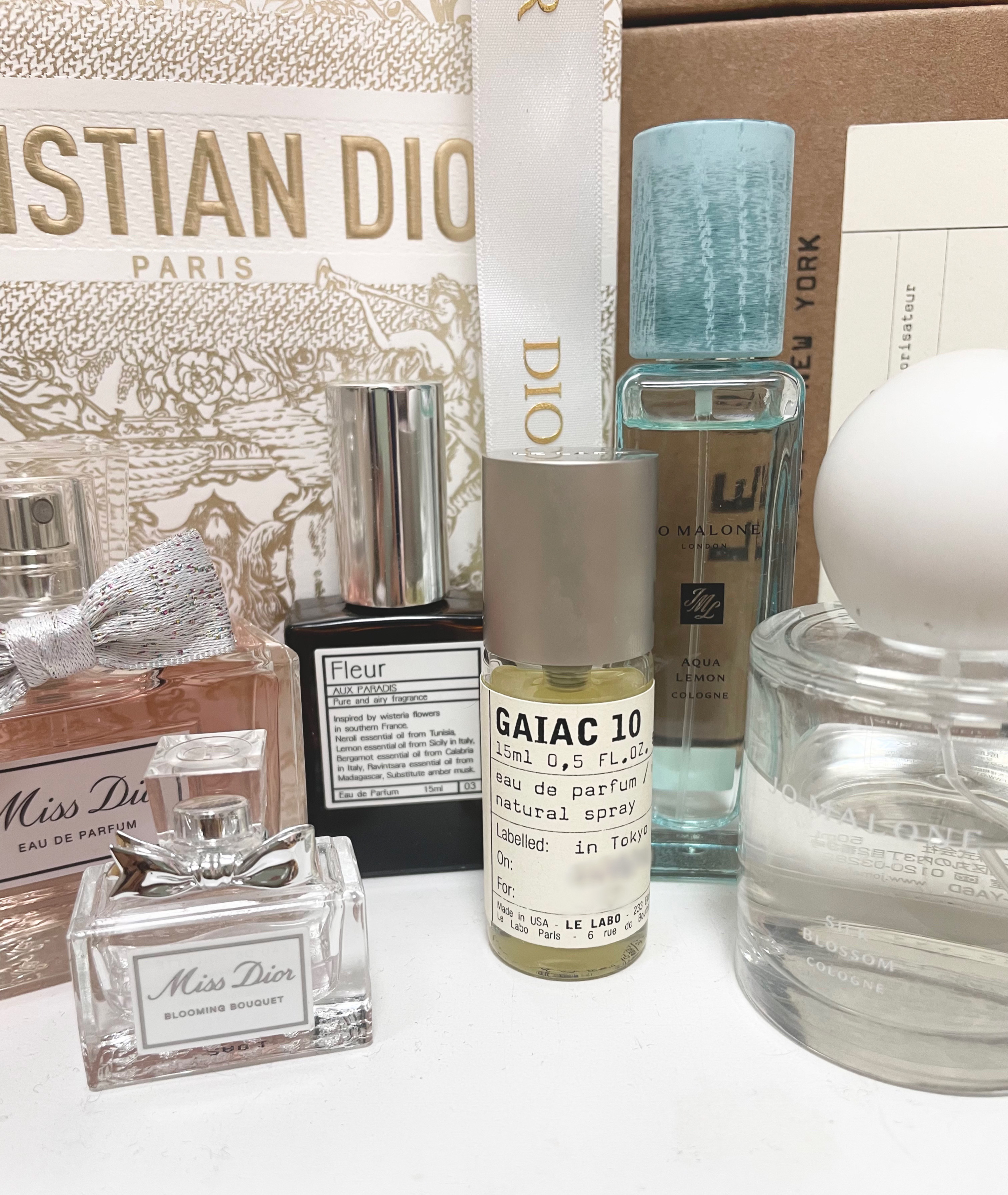 夜のデート行く香水がピッタリ会います忘れられない香りです。 夜のデート行く香水がピッタリ会います忘れられない香りです。