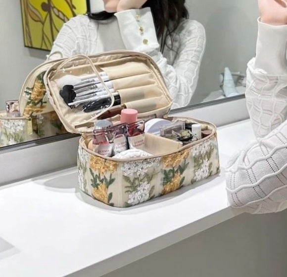 オブジェリキッド/MUZIGAE MANSION/口紅を使ったクチコミ(3枚目)