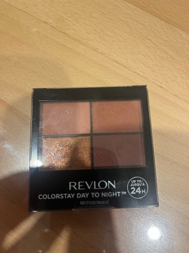 レブロン カラーステイ デイ トゥ ナイト アイシャドウ クアッド 560 スタイリッシュ/REVLON/アイシャドウパレットを使ったクチコミ（1枚目）