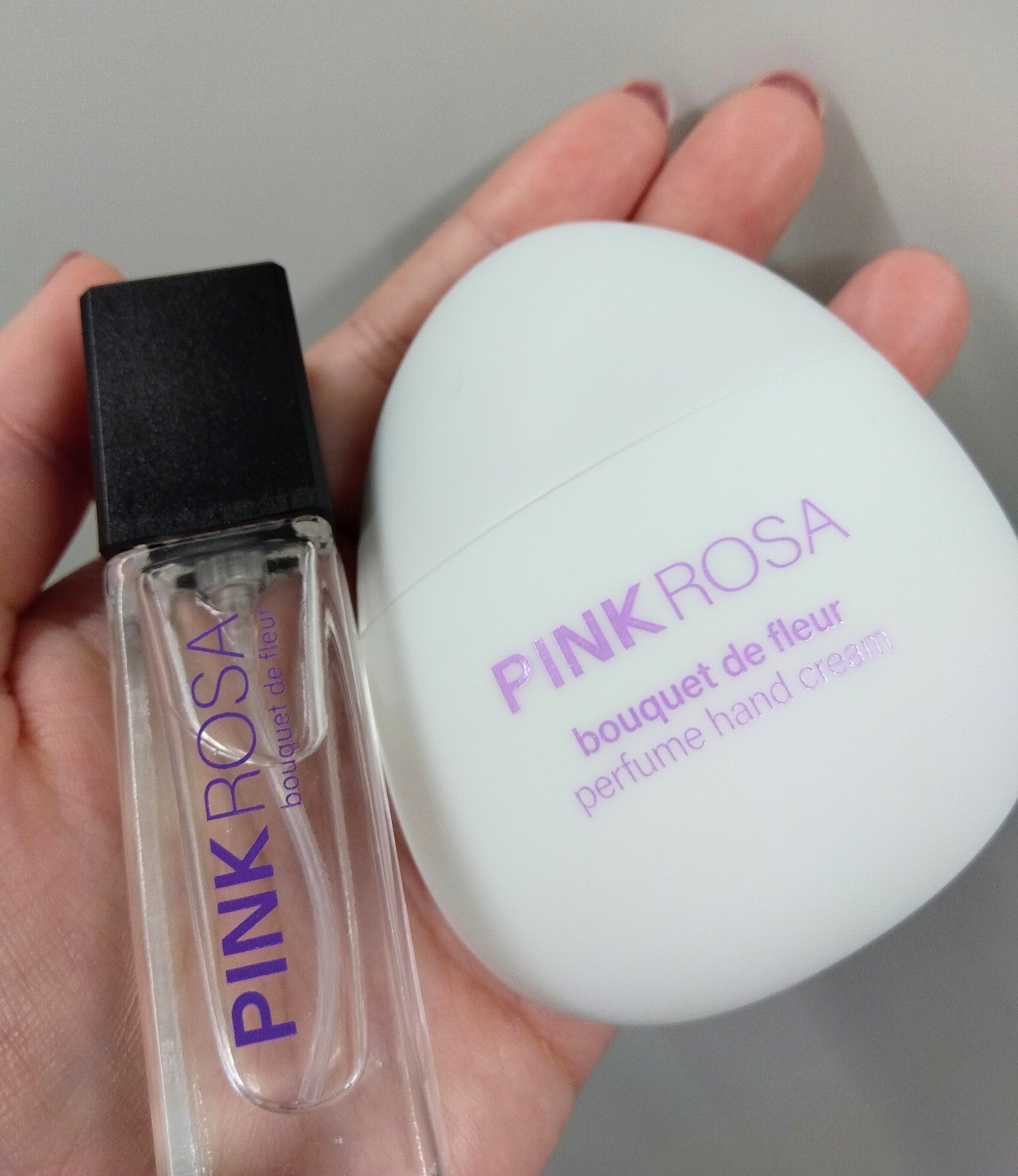 パフューム＆フレグランスハンドクリームセット　ブーケドフルール/PINKROSA/その他キットセットを使ったクチコミ（1枚目）