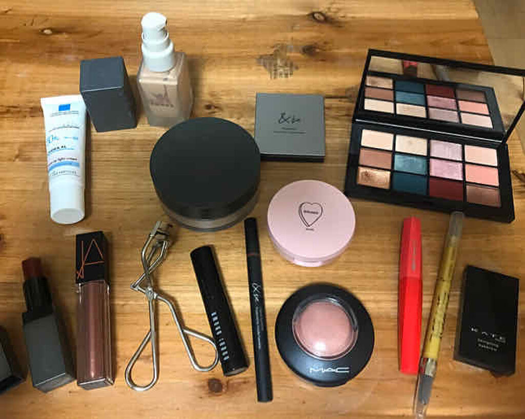 フローレスエシリアル フルイド ファンデーション/THREE/リキッドファンデーションを使ったクチコミ（1枚目）