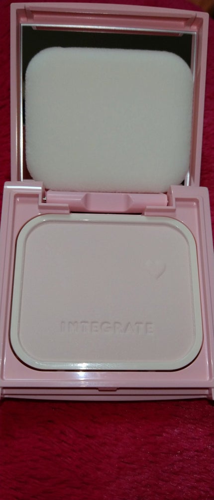 すっぴんメイカー トーンアップパウダーUV/インテグレート/プレストパウダーを使ったクチコミ(1枚目)