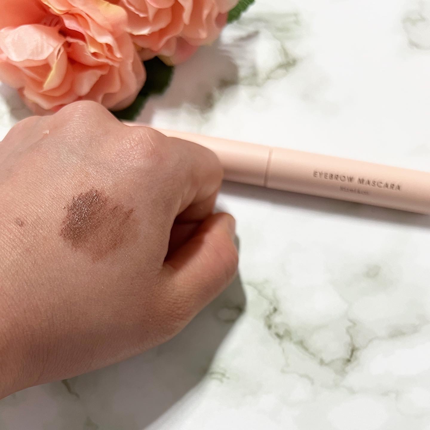 アイブロウマスカラ 05 テラコッタブラウン/Kirei&co./眉マスカラを使ったクチコミ（3枚目）