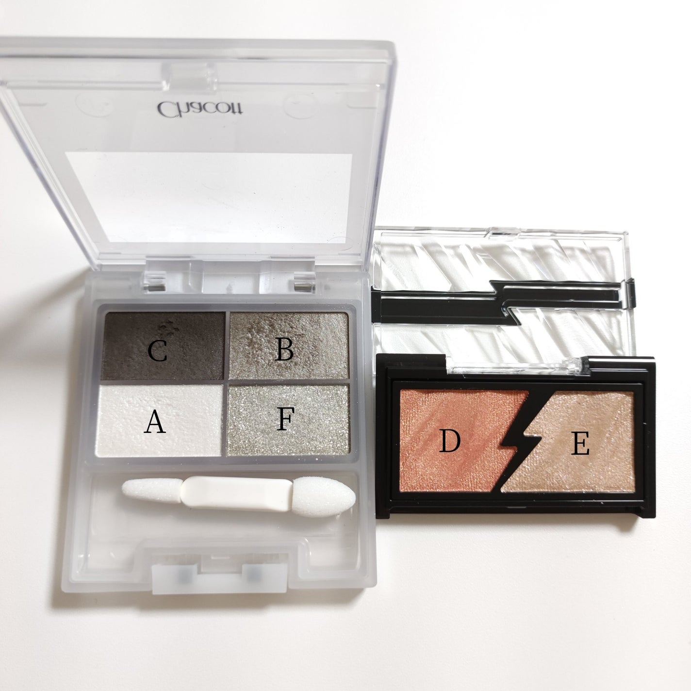 エレクトリックショックアイズ /KATE/アイシャドウパレットを使ったクチコミ(2枚目)