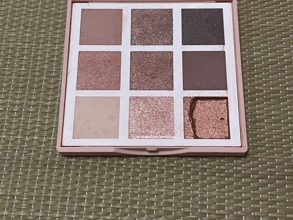 いつき on LIPS 「海外コスメ(スペイン)アイシャドウのレビュー٩(ᐛ)و【使った..」(3枚目)