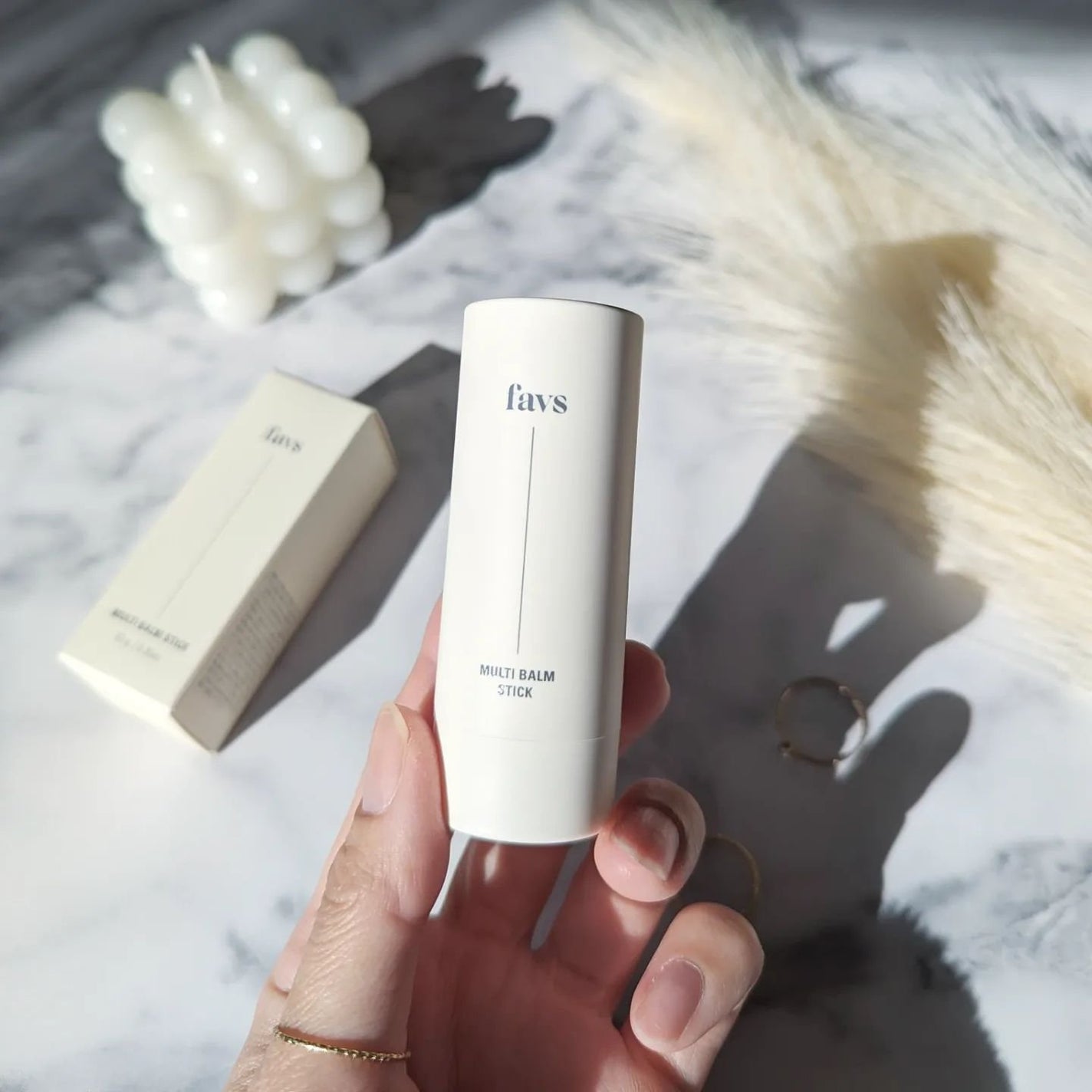 マルチバームスティック/favs/フェイスバームを使ったクチコミ(3枚目)