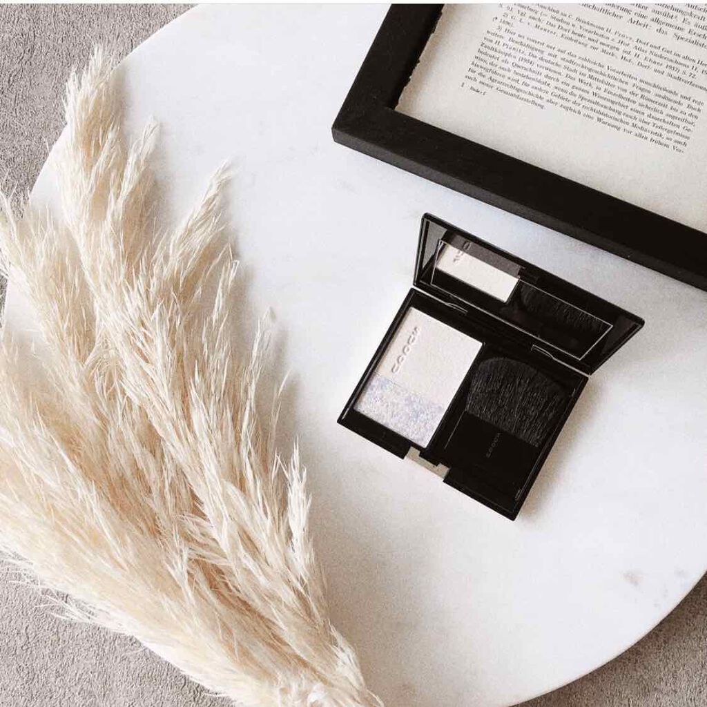 SUQQU リタッチ プレスト パウダーのクチコミ「SUQQU スック
リタッチプレストパウダー 01ポーセリン

ポイントは
✔︎カラーレ.....」（1枚目）