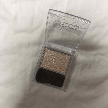 パールグロウハイライト/CEZANNE/パウダーハイライトを使ったクチコミ(3枚目)