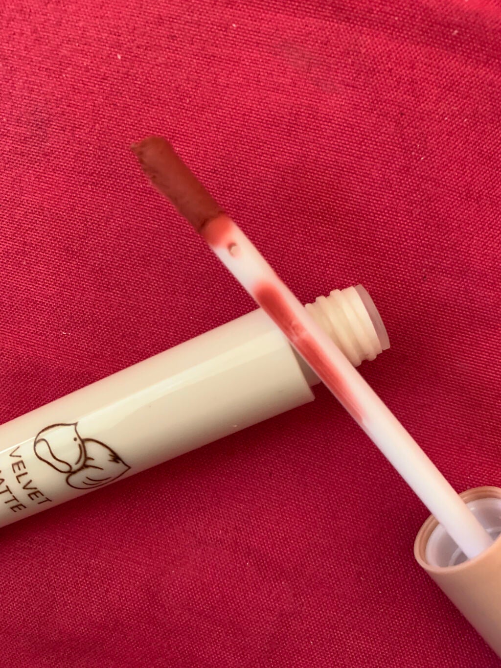 いずにゃん(´ε` )♥フォロバ100 on LIPS 「HERORANCEマットリップグロス5本セット😇パケ可愛すぎん..」(6枚目)