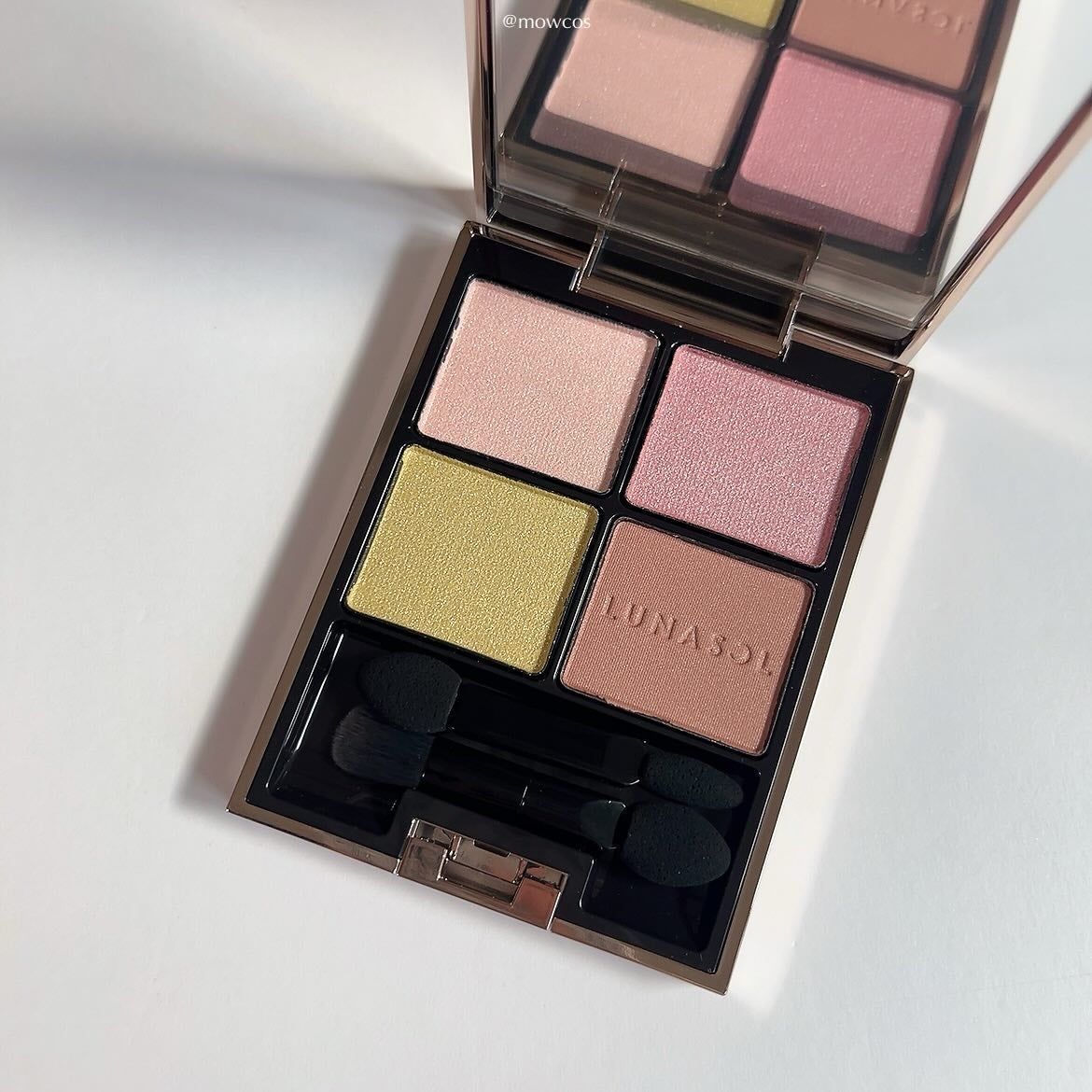 アイカラーレーション/LUNASOL/アイシャドウパレットを使ったクチコミ(1枚目)